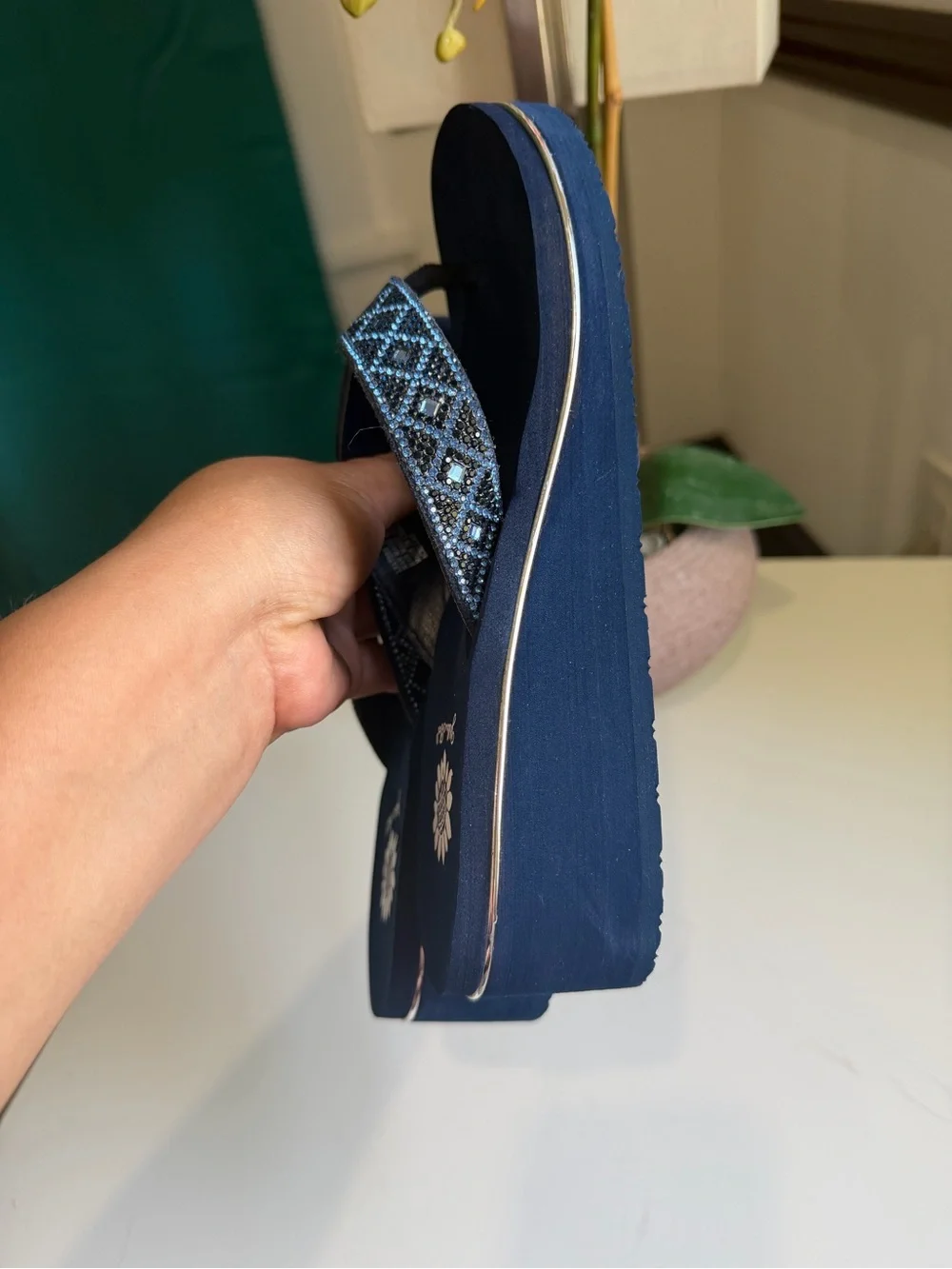 Yellow Box Achillas Navy Blue Rhinestone Wedge Platform Sandals Sz 7.5 - Picture 11 of 14